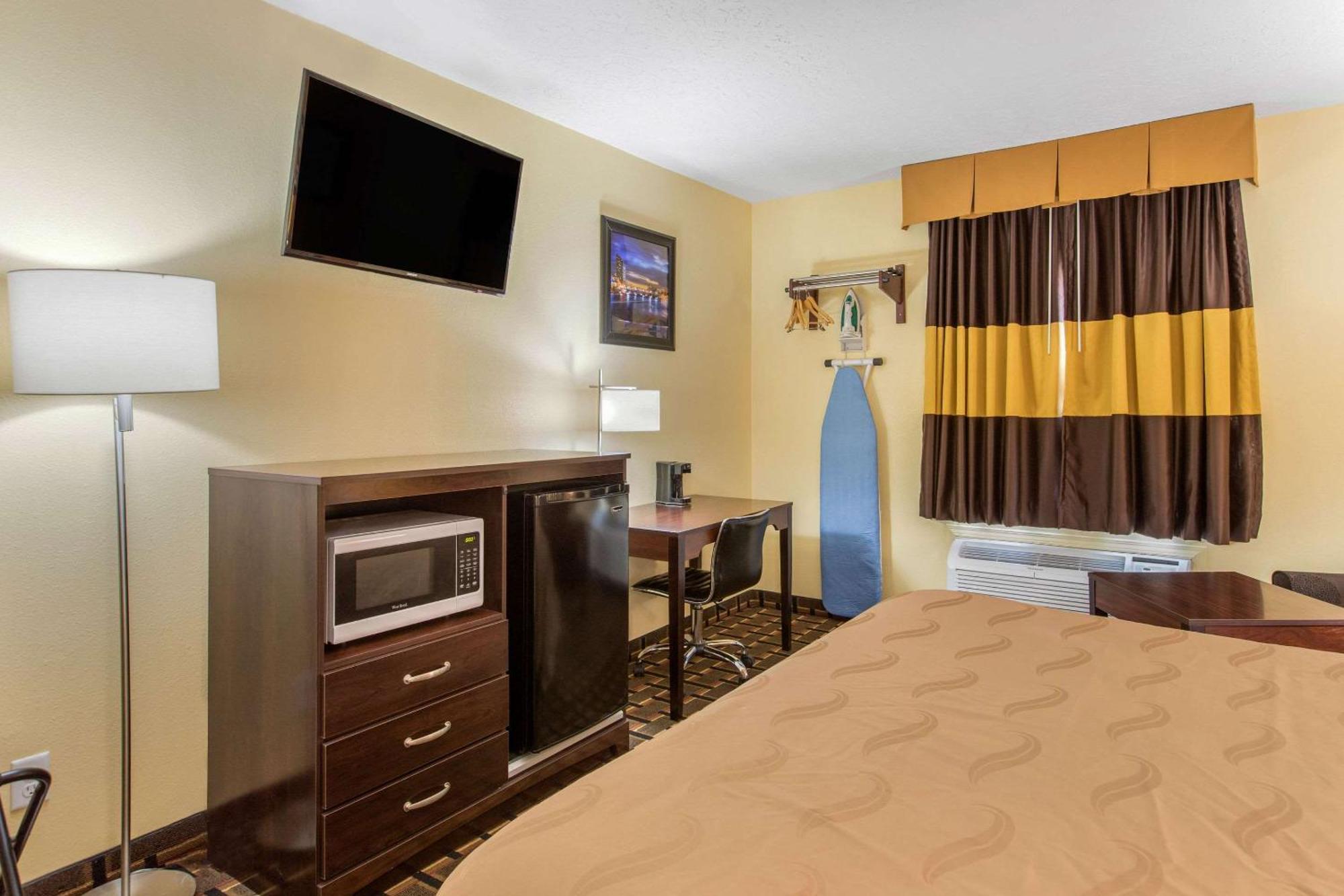 Quality Inn Grand Rapids Near Downtown Wyoming Exterior foto